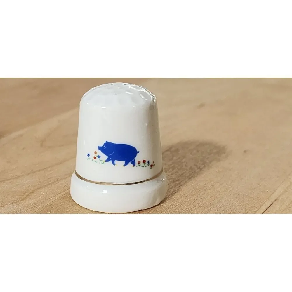 VTG 3‎ Cute FARM ANIMALS PORCELAIN Thimbles GOLDTRIM